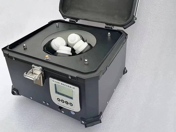 TW-9100型便攜式水質(zhì)離心機(jī) TW-9100型便攜式水質(zhì)離心機(jī)